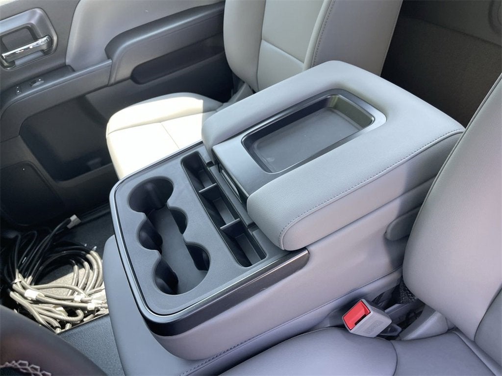 2024 Chevrolet Silverado 5500 HD Work Truck