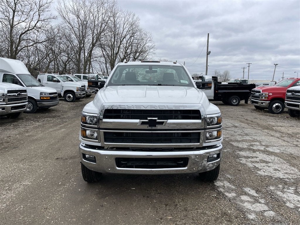 2024 Chevrolet Silverado 5500 HD Work Truck
