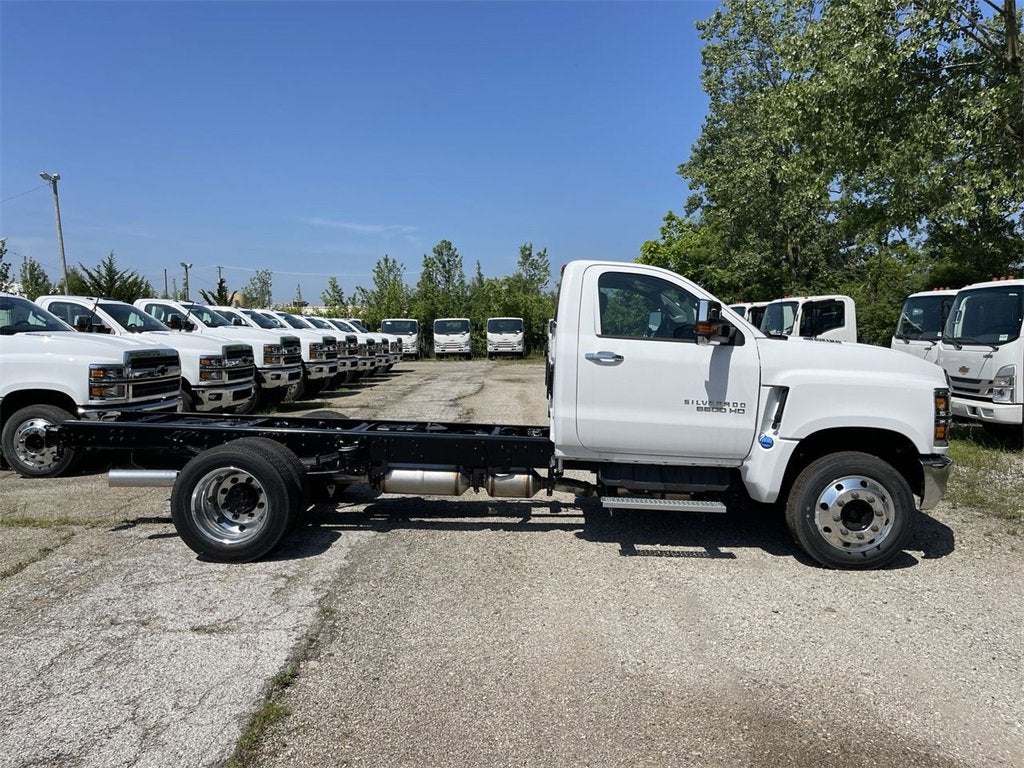 2024 Chevrolet Silverado 5500 HD Work Truck