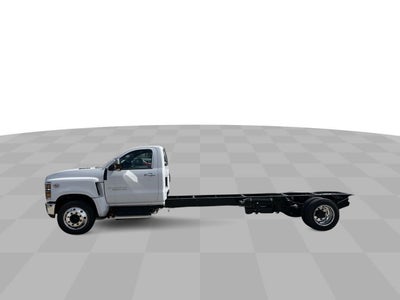 2024 Chevrolet Silverado 6500 HD Work Truck