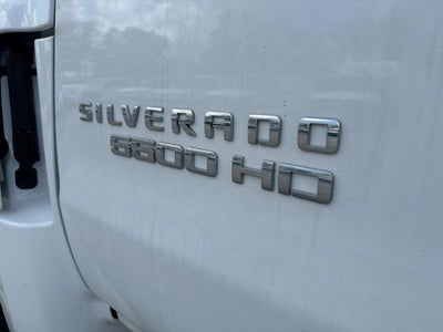 2022 Chevrolet Silverado 5500 HD Work Truck