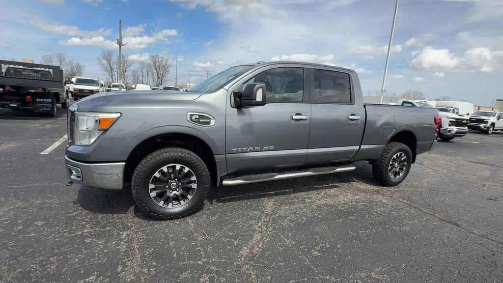 2017 Nissan Titan XD SV
