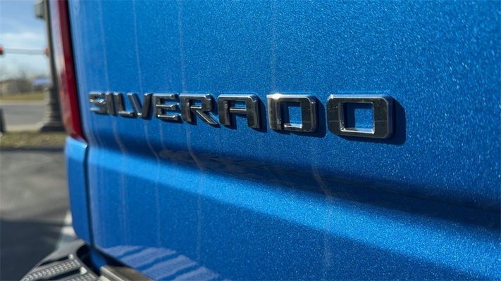 2024 Chevrolet Silverado 1500 Custom Trail Boss in , OH - Mark Wahlberg Chevrolet Auto Group