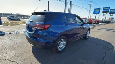 2022 Chevrolet Equinox LS