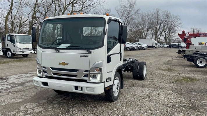 2024 Chevrolet Low Cab Forward 4500 4500 in , OH - Mark Wahlberg Chevrolet Auto Group