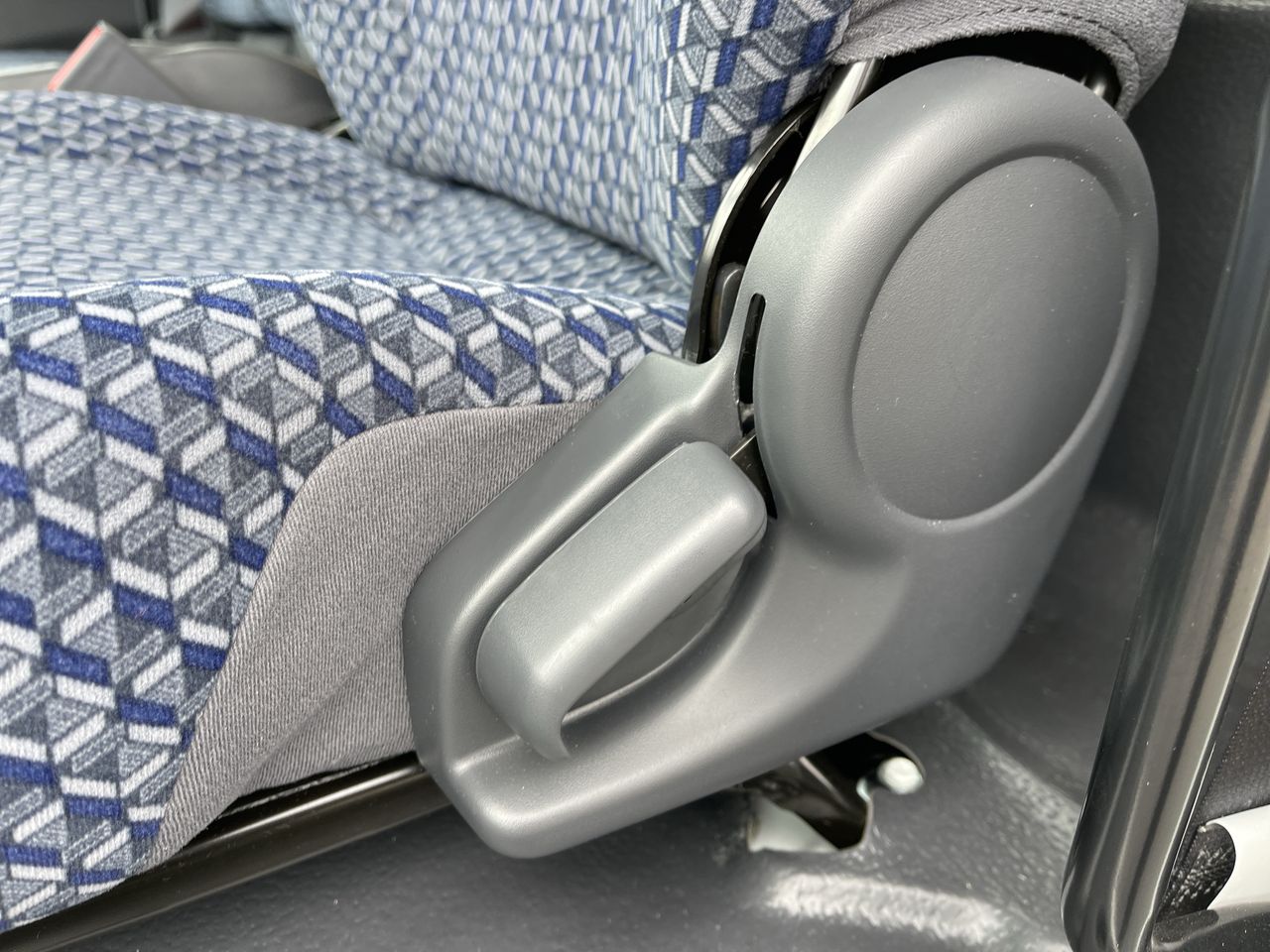 2024 Chevrolet Low Cab Forward 5500 XG 5500