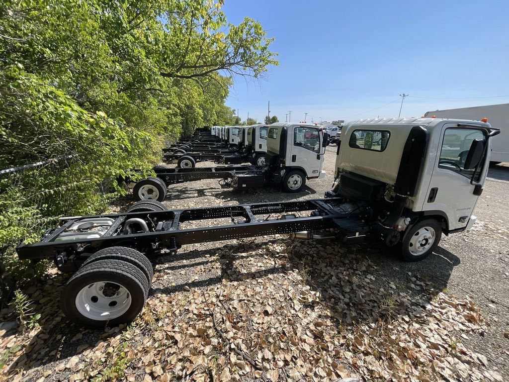 2024 Chevrolet Low Cab Forward 5500 XG 5500