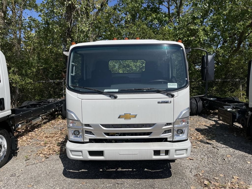 2024 Chevrolet Low Cab Forward 5500 XG 5500
