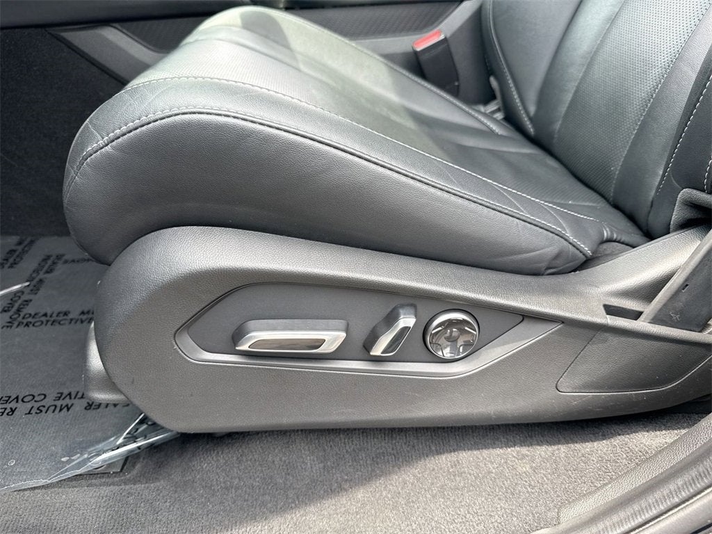 2022 Acura MDX w/Technology Package