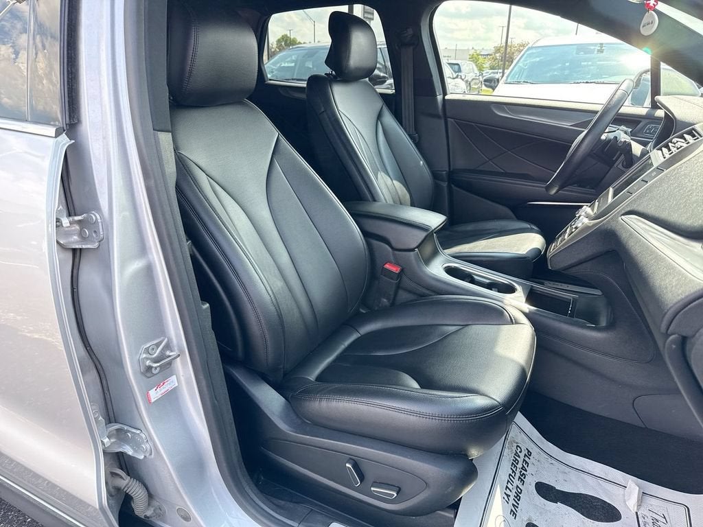 2019 Lincoln MKC Standard