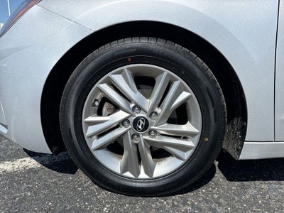 2019 Hyundai Elantra Value Edition