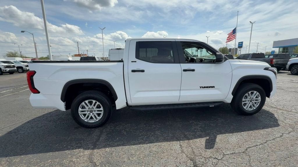 2024 Toyota Tundra 4WD SR5