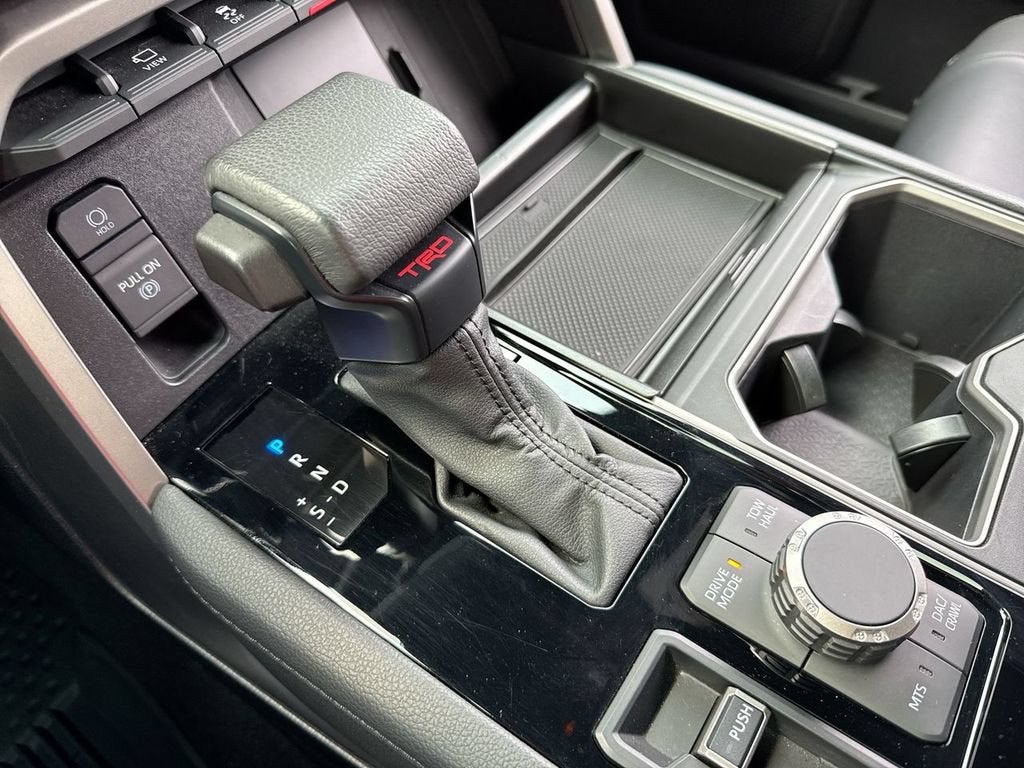 2026 Toyota Tundra Limited CrewMax 5.5' Bed
