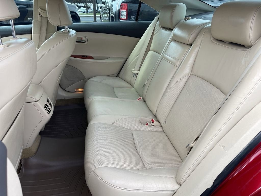 2011 Lexus ES 350 Base