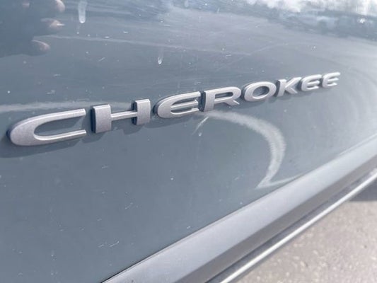 2018 Jeep Cherokee Trailhawk in , OH - Mark Wahlberg Chevrolet Auto Group