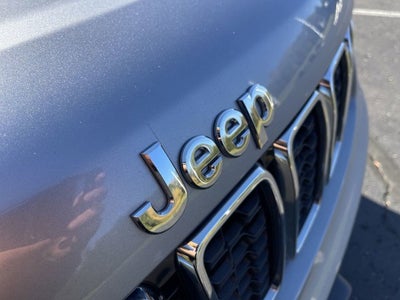 2021 Jeep Grand Cherokee Laredo E