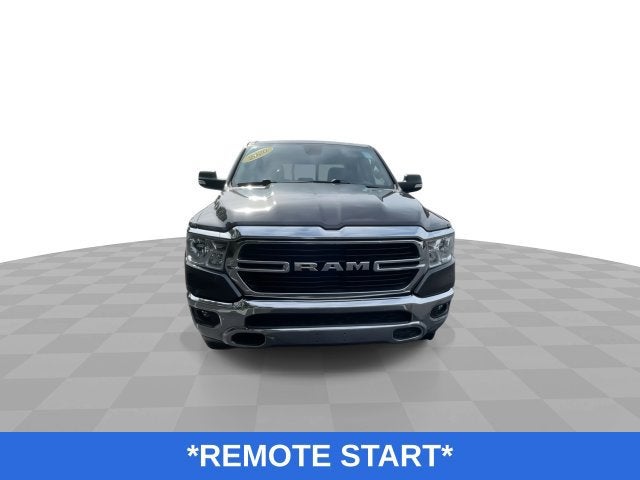2020 RAM 1500 Big Horn Crew Cab 4x4 5'7" Box