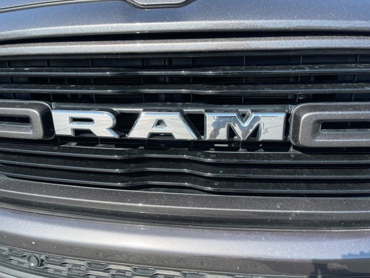 2022 RAM 1500 Laramie Crew Cab 4x4 5'7