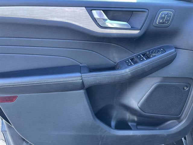 2022 Ford Escape Titanium Plug-In Hybrid