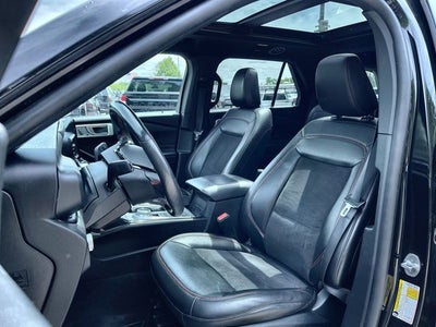 2022 Ford Explorer ST-Line