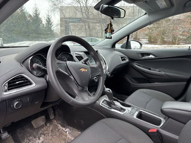 2019 Chevrolet Cruze LS