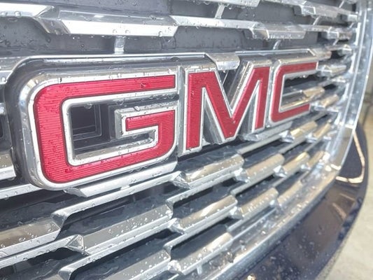 2018 GMC Yukon Denali in , OH - Mark Wahlberg Chevrolet Auto Group