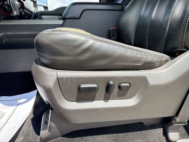 2012 Ford Super Duty F-350 SRW Lariat