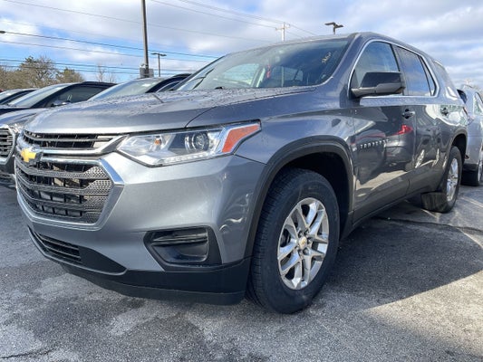 2021 Chevrolet Traverse LS in , OH - Mark Wahlberg Chevrolet Auto Group