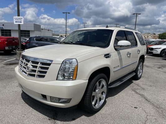 2011 Cadillac Escalade Luxury in , OH - Mark Wahlberg Chevrolet Auto Group