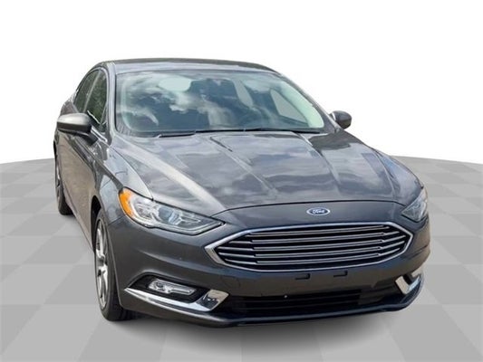 2017 Ford Fusion SE in , OH - Mark Wahlberg Chevrolet Auto Group