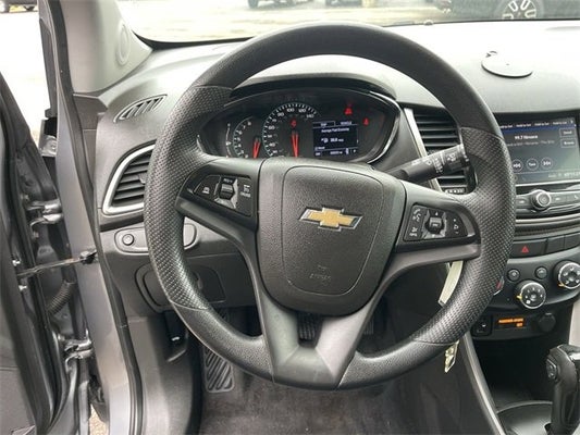 2020 Chevrolet Trax LS in , OH - Mark Wahlberg Chevrolet Auto Group