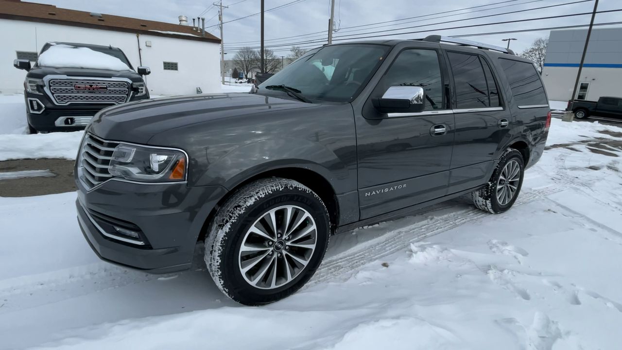 2017 Lincoln Navigator Select