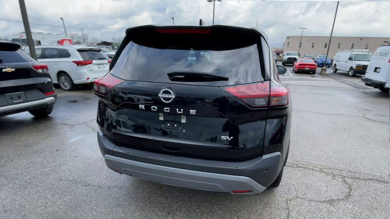 2023 Nissan Rogue SV