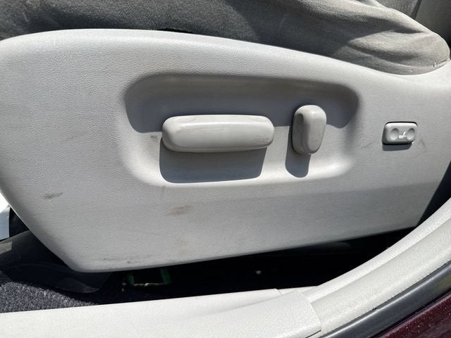 2012 Toyota Highlander Base V6