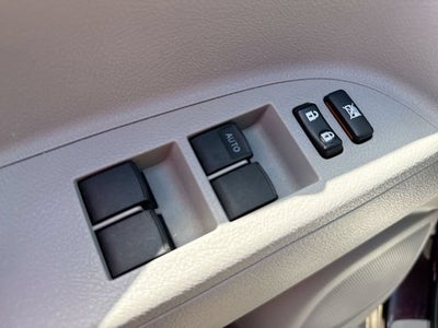 2012 Toyota Highlander Base V6