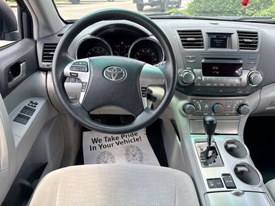 2012 Toyota Highlander Base V6