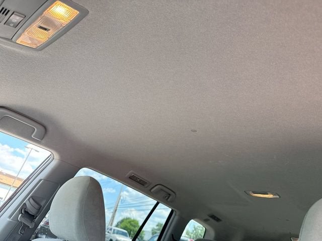 2012 Toyota Highlander Base V6