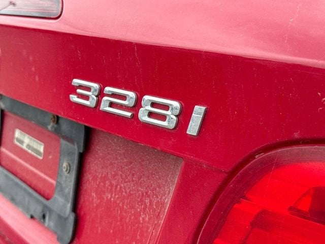 2011 BMW 3 Series 328i