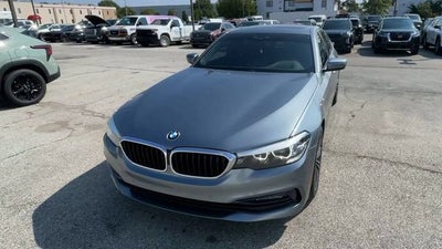 2018 BMW 530i 530i